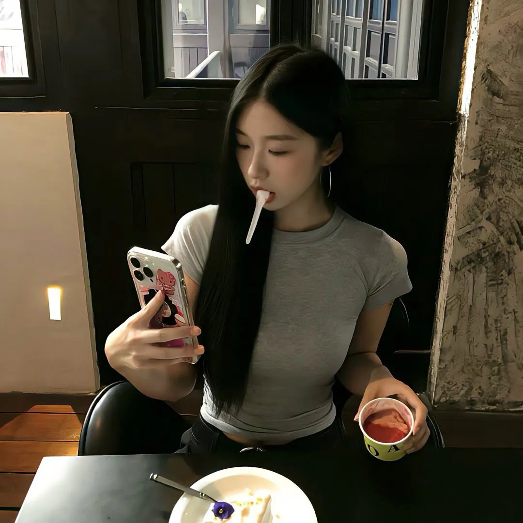 泣残红